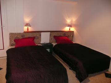 DOMAINE DE COLOMBE - La chambre - Crédit : Gîtes de France