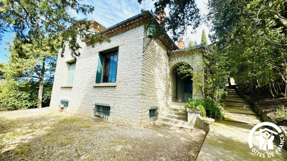 LE CLOS DE LA TOUR
