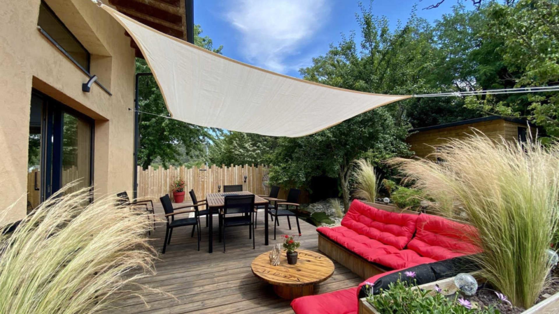 11G2756 - Green Garden House_1