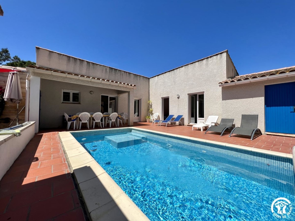 LA VILLA BLEUE