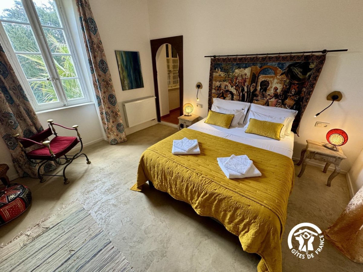 Maison d’hôtes AUX BERGES DU LIBRE - CHAMBRE ORIENTALE à Félines-Termenès