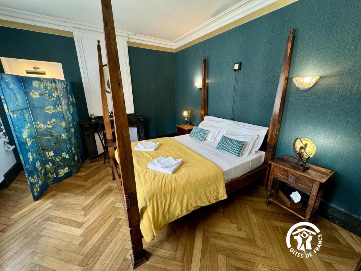 AUX BERGES DU LIBRE - CHAMBRE 1900