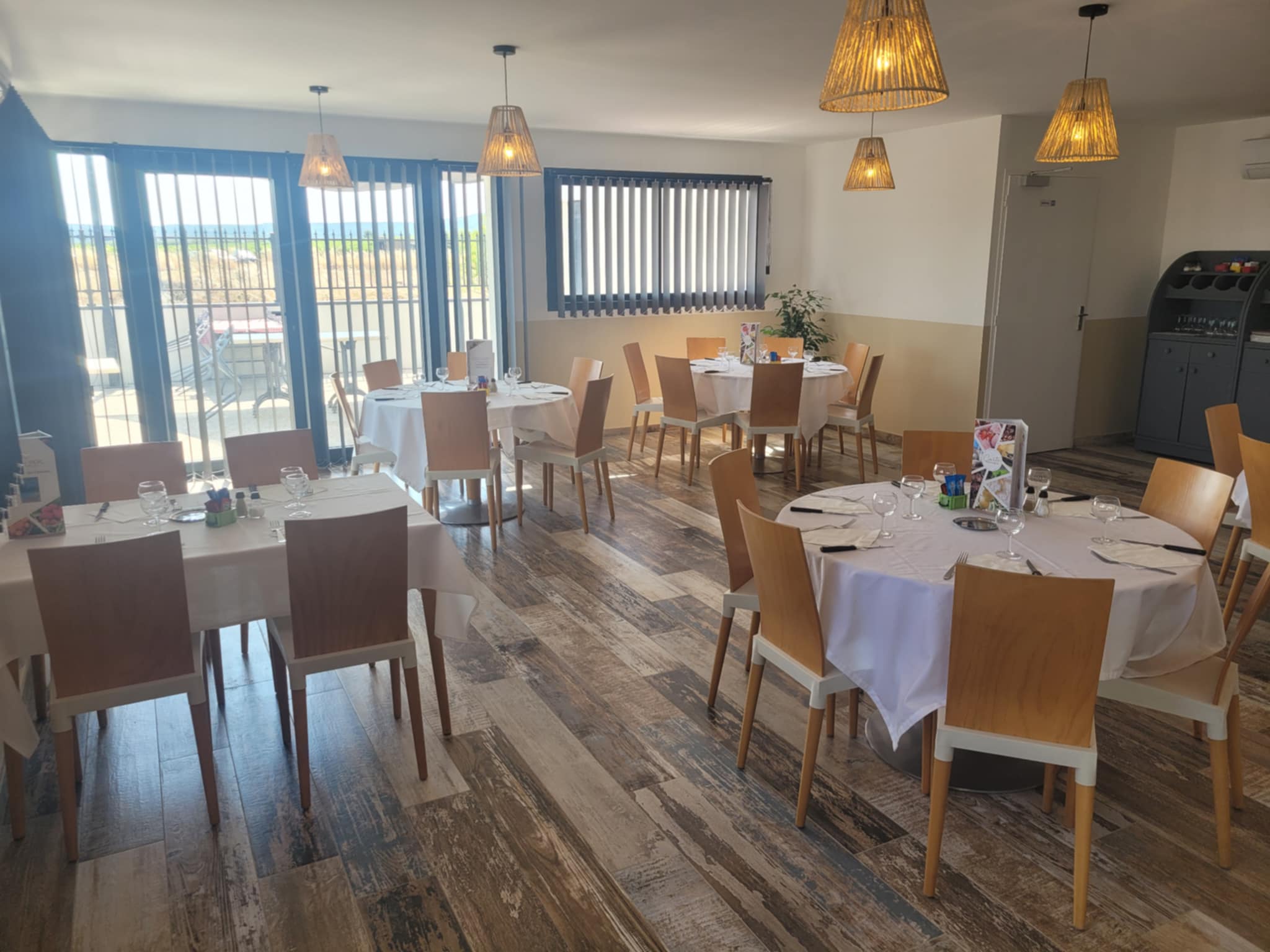 AUX DELICES DES CLAIRETTES