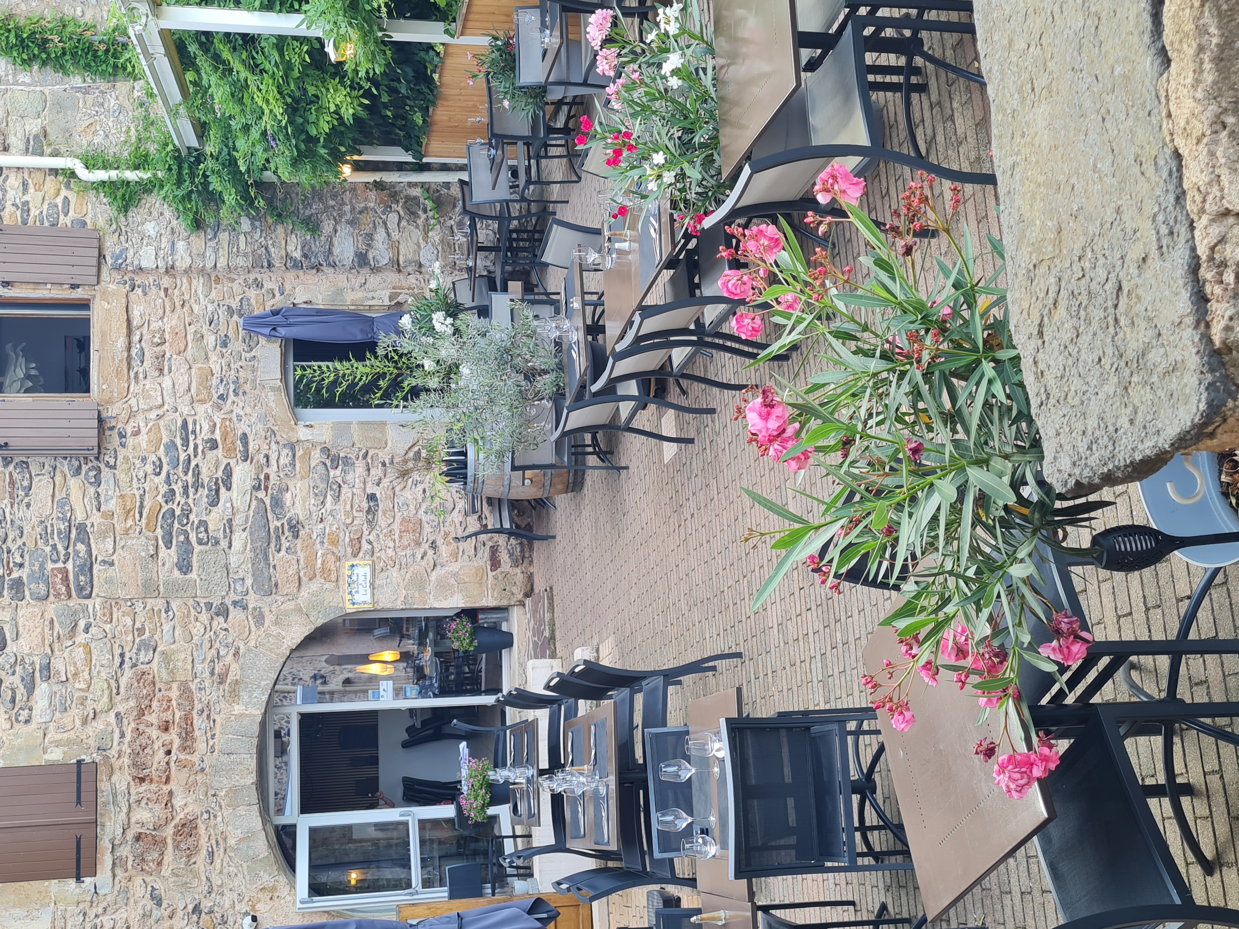 HOTEL RESTAURANT LA CALADE