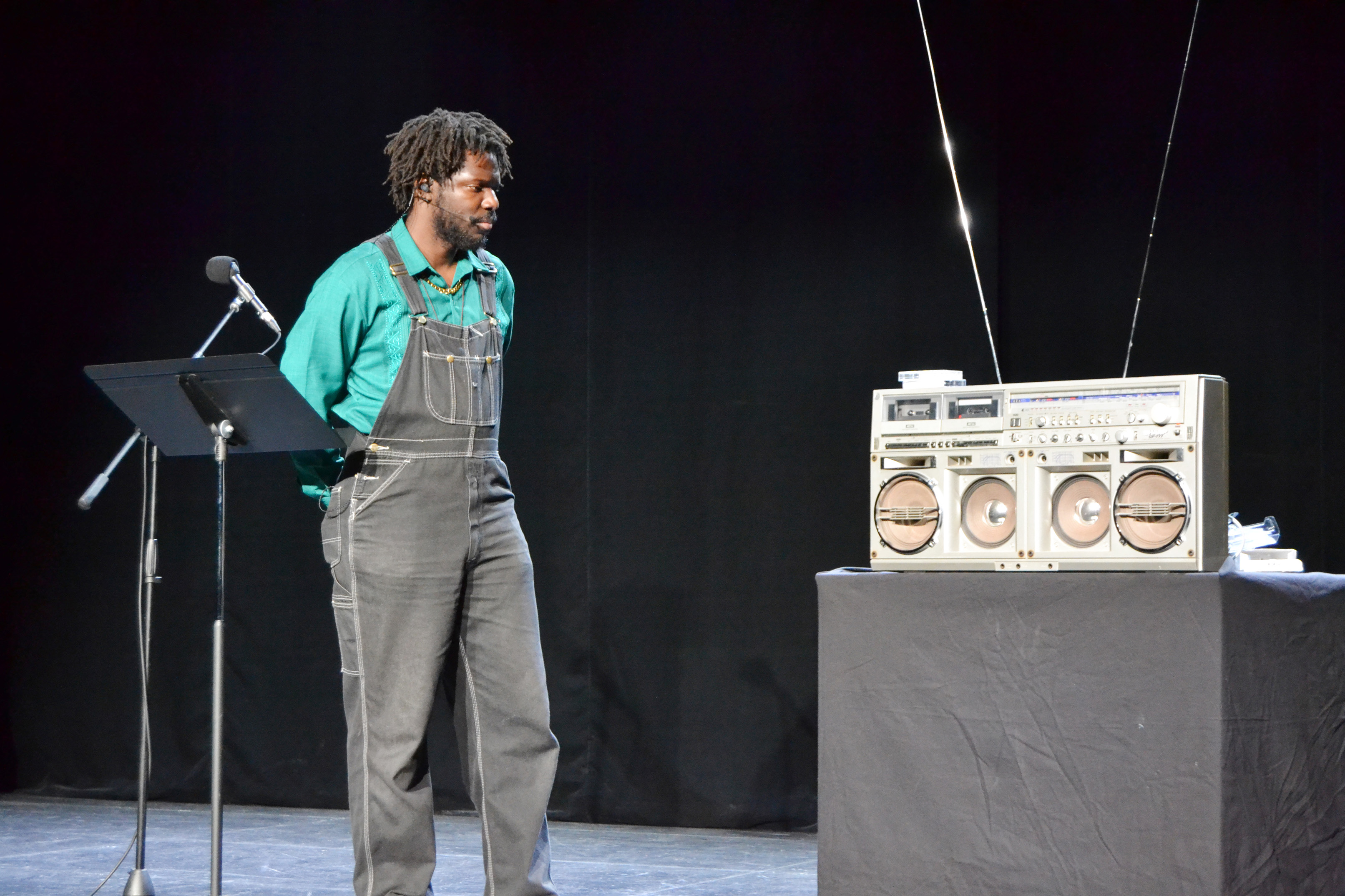 Hanna Louqais-light Hanna Louqais-light