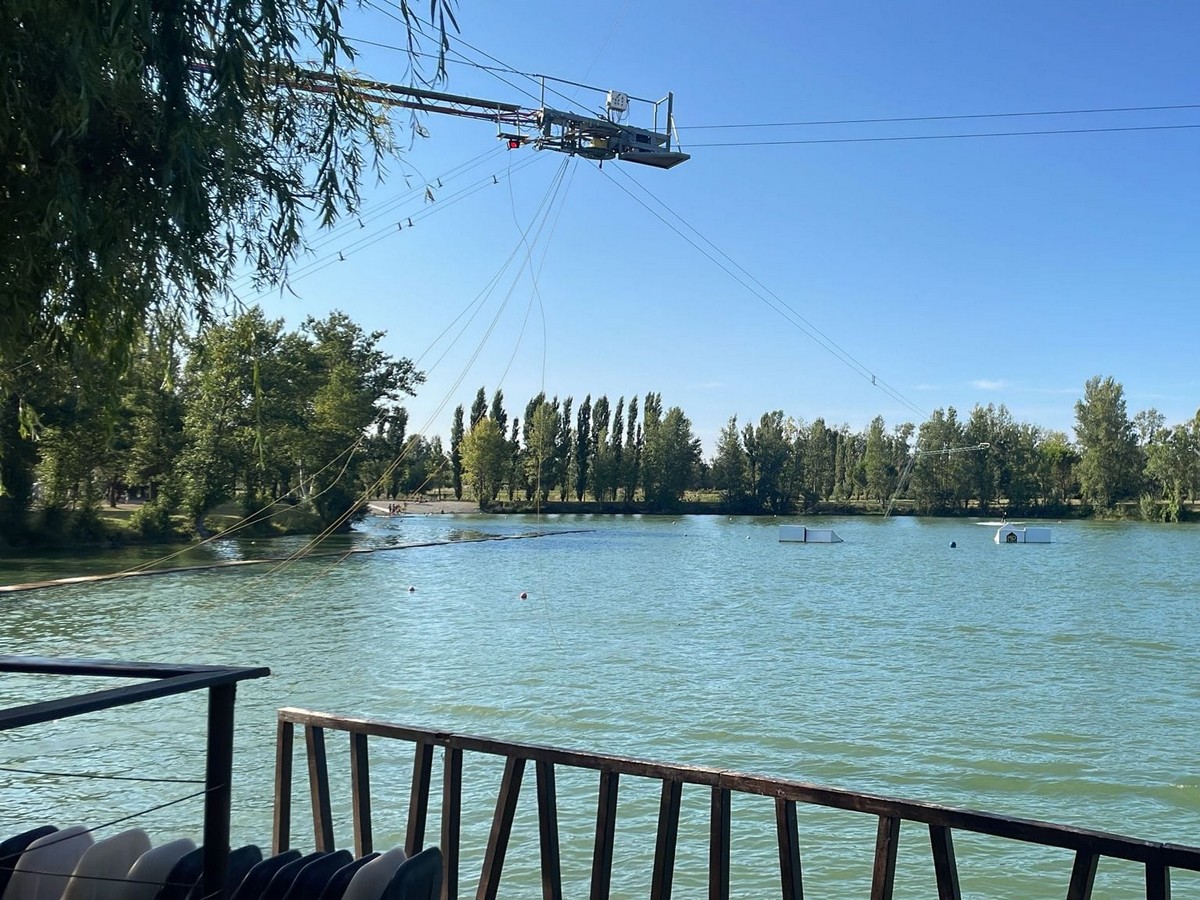 TÉLÉSKI NAUTIQUE BRAM