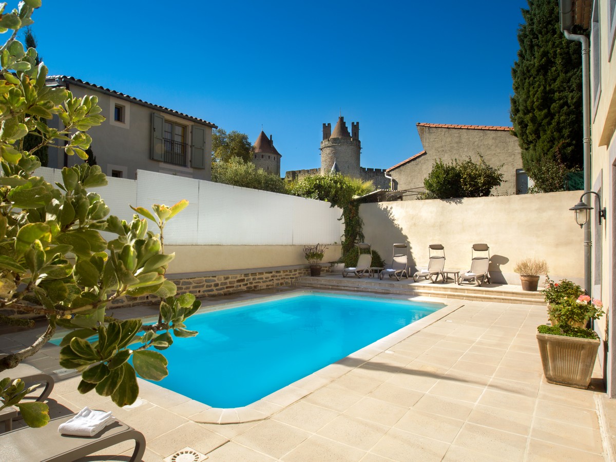HÔTEL L'ARAGON