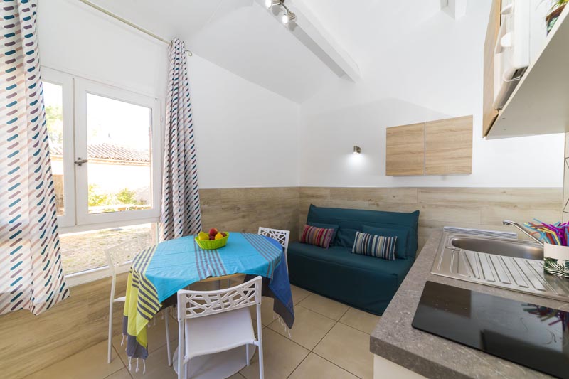 GÎTE'CAMP - CAMPING CLUB LAC DU SALAGOU