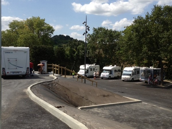 CAMPING-CAR PARK DES COLLINES DU LAURAGAIS