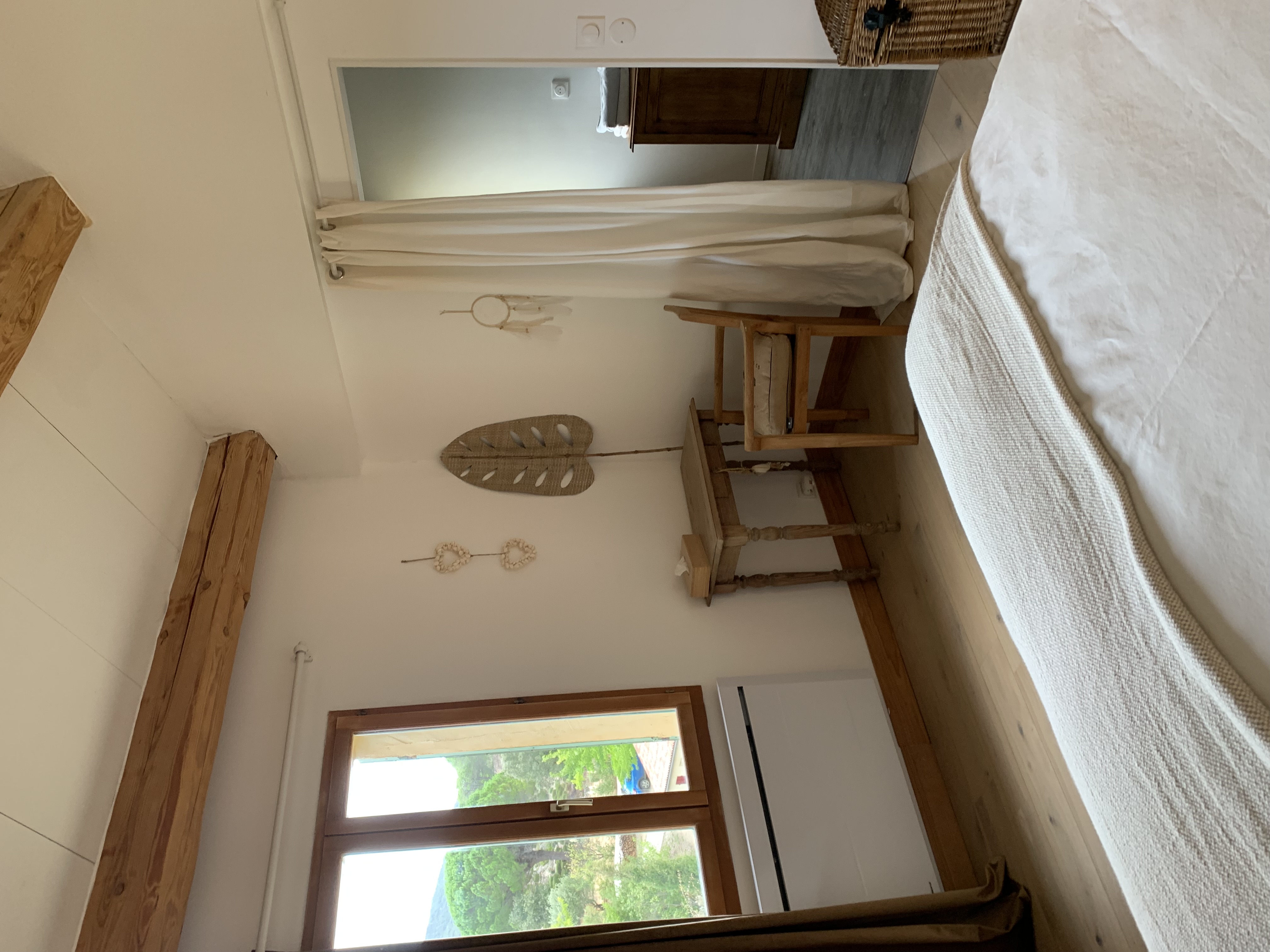 LES JONCAS - CHAMBRE LE CIRQUE — photo 3