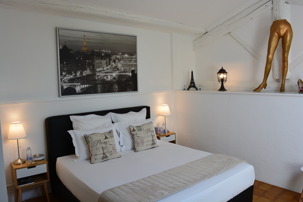 O CHAI D'OEUVRES - LUXURY B&B - JUNIOR SUITE PARIS