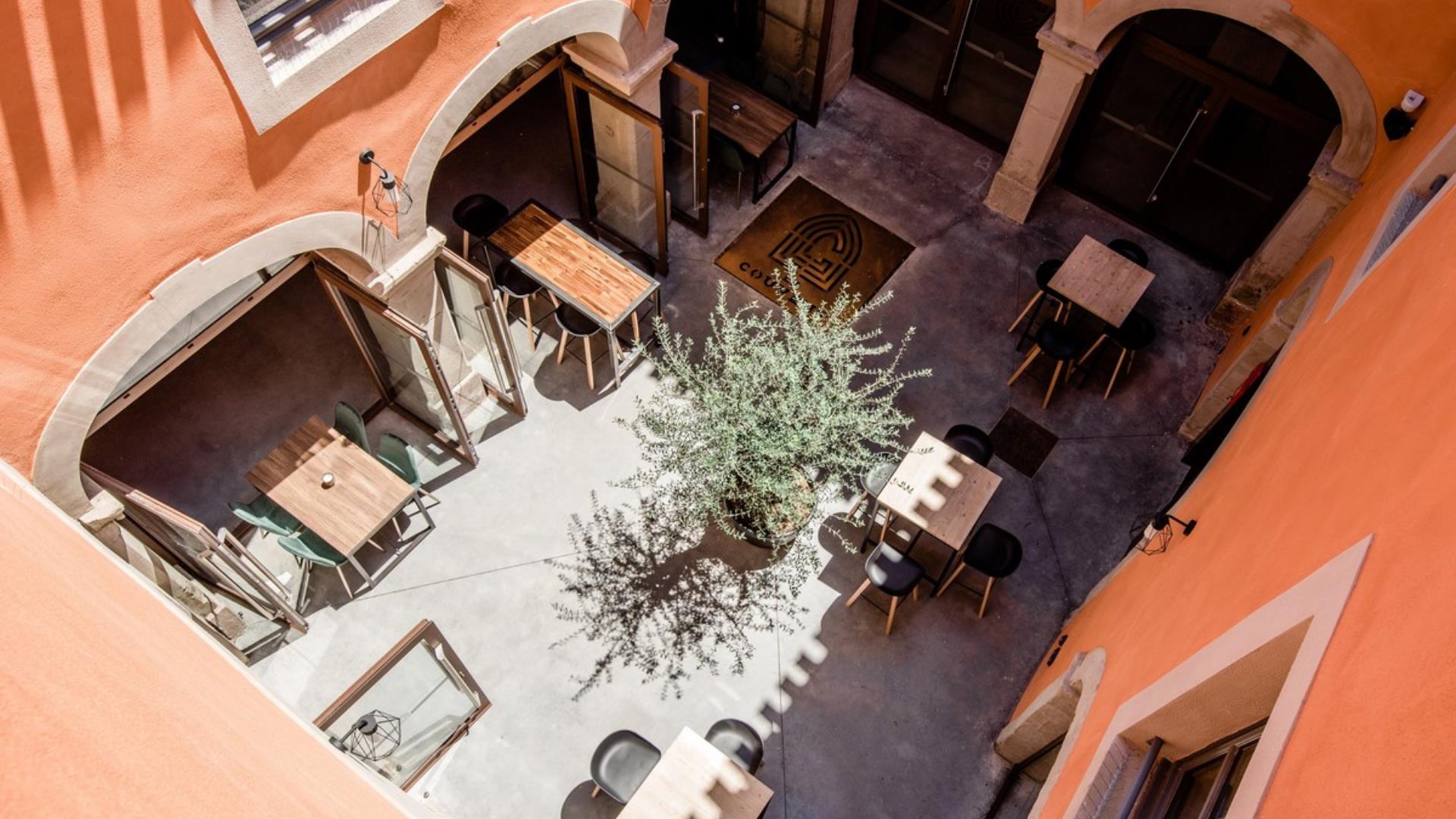 HOSTEL LE COUVENT