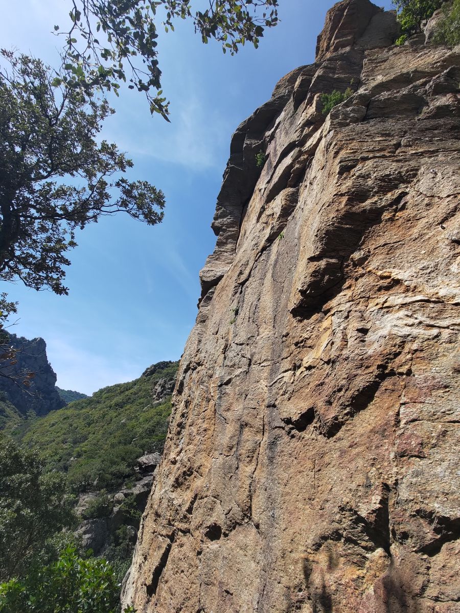 SITE D'ESCALADE DE GEORGES VERGUES, Mons - photo 3