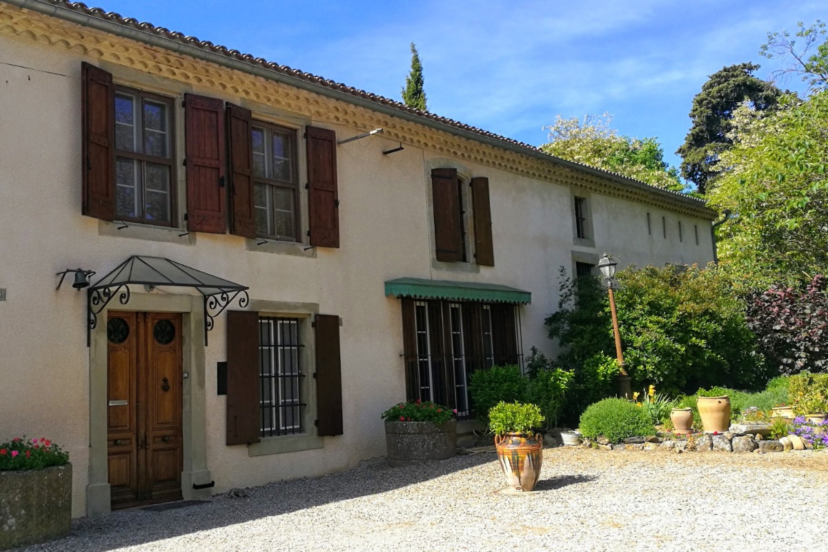MAISON SIMONE