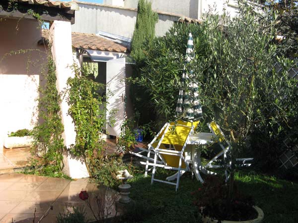 HLOLAR0340007744_0