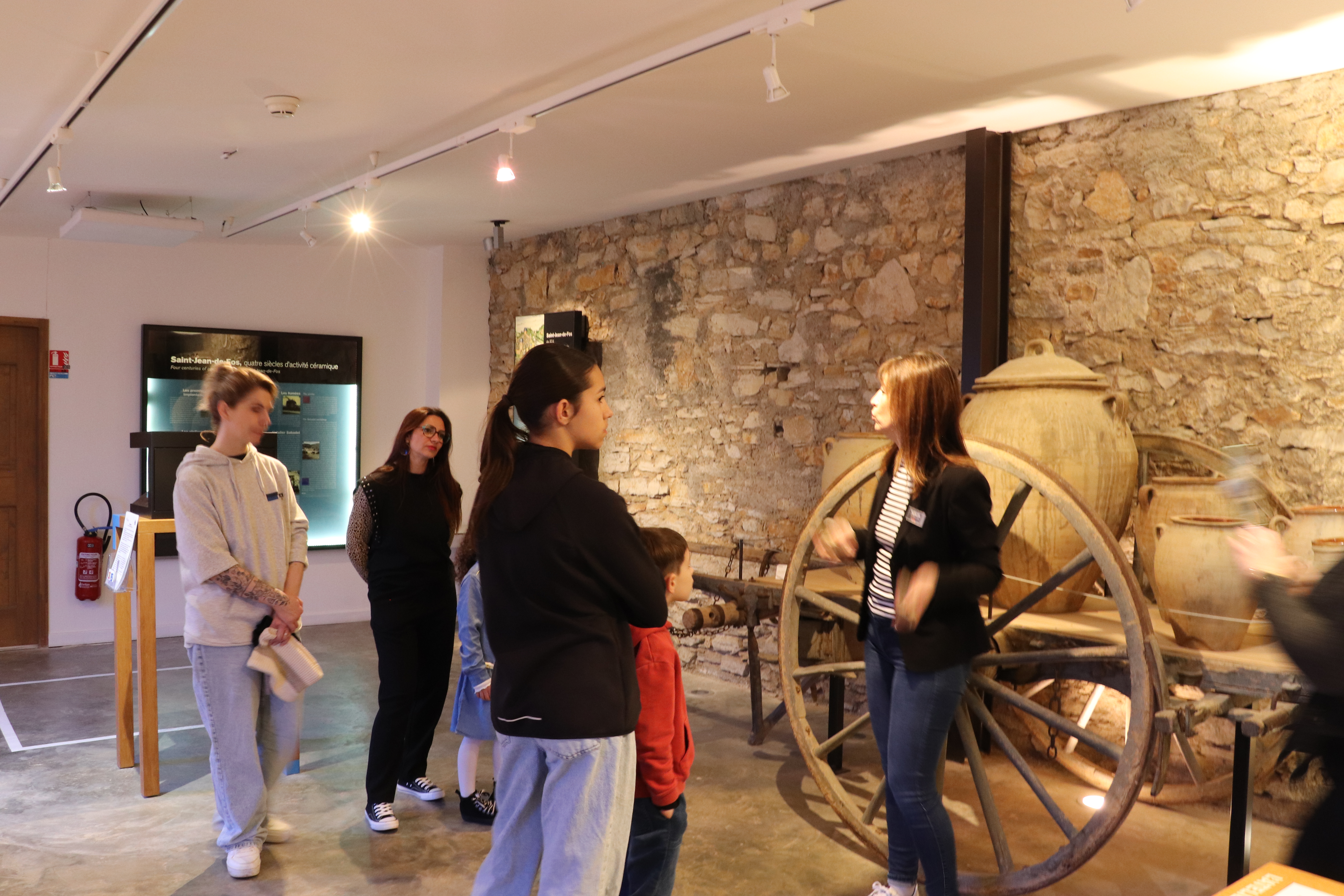 VISITE GUIDEE D'ARGILEUM, LA MAISON DE LA POTERIE