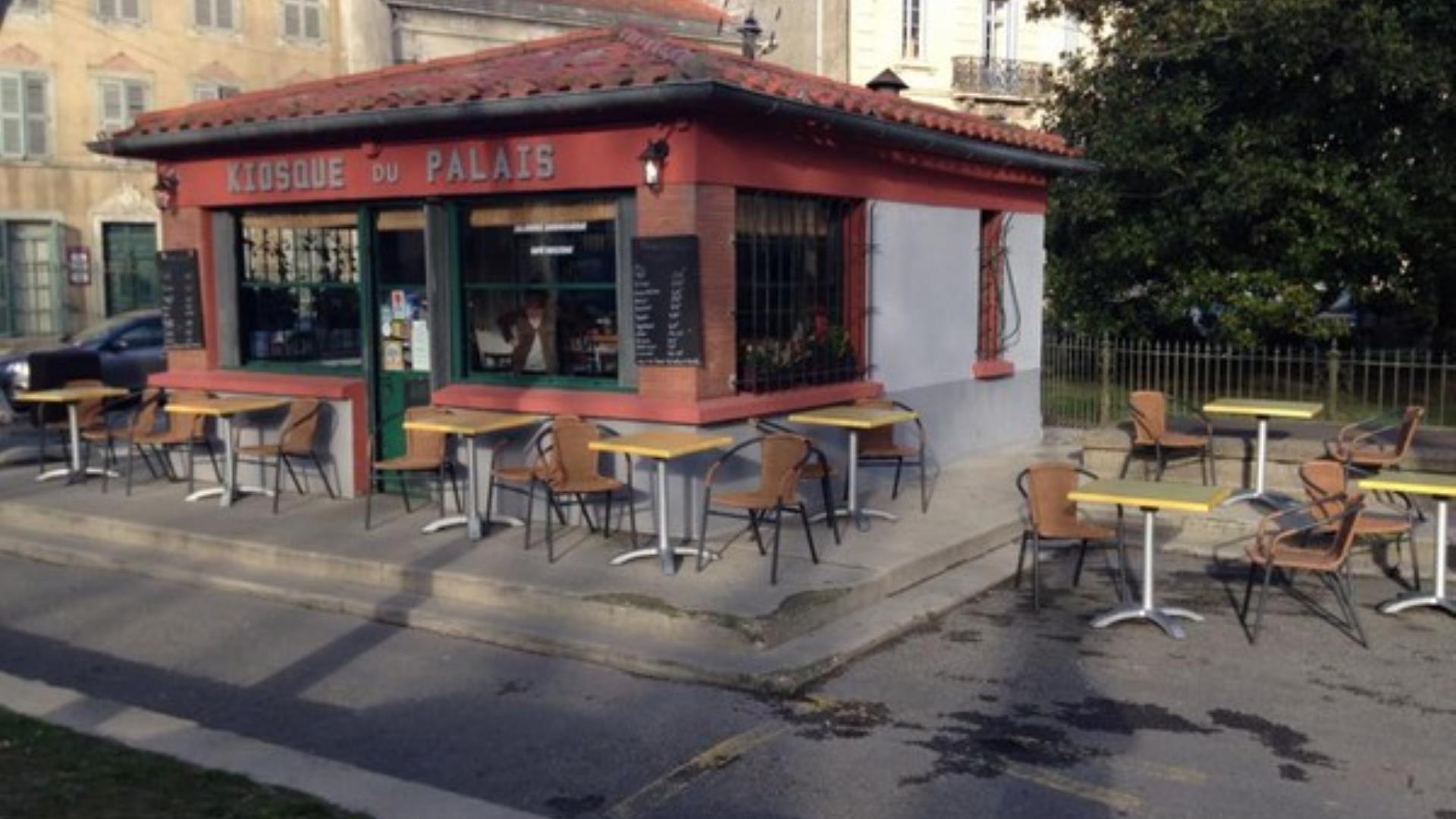 KIOSQUE DU PALAIS (1)