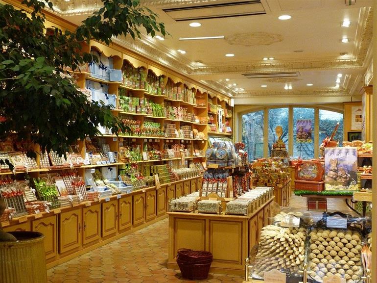 LA CURE GOURMANDE