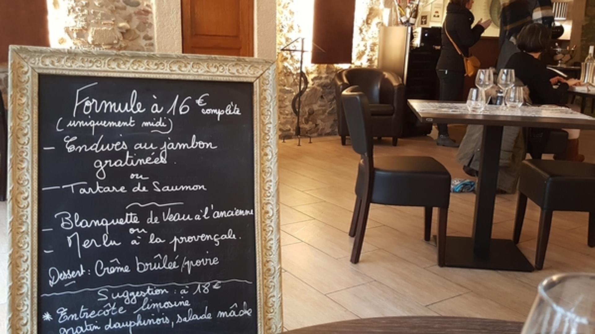 LA-TABLE-DE-MARIE