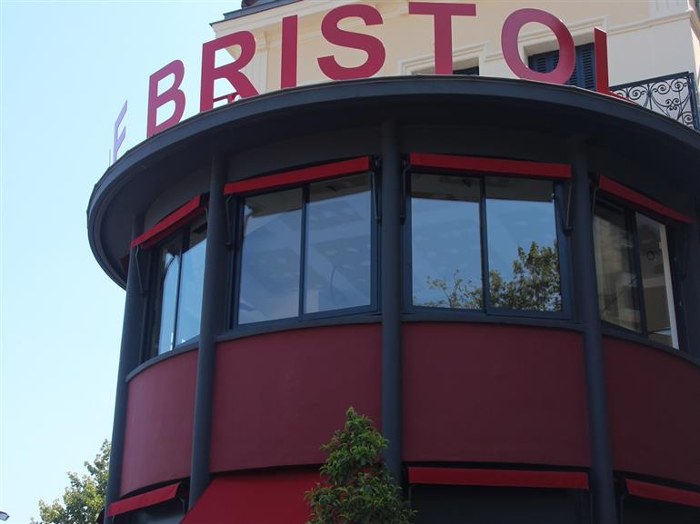 LE BRISTOL