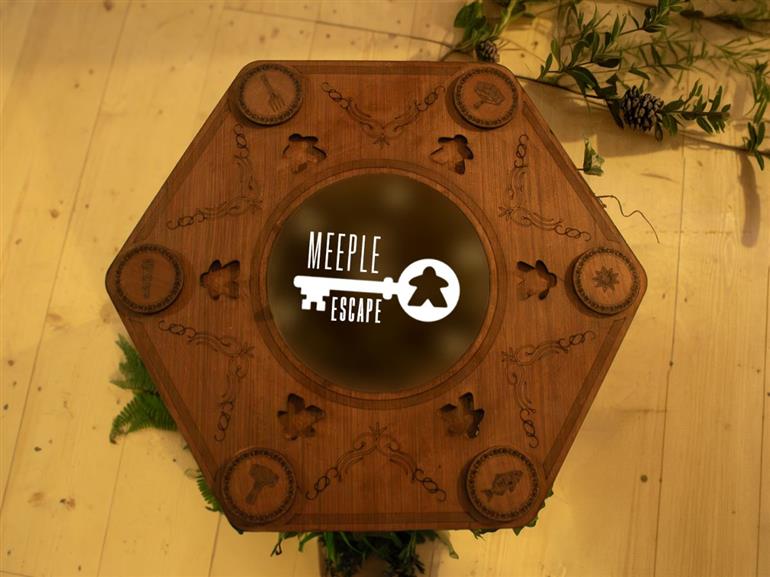 MEEPLE ESCAPE GAME : LA KERMESSE - 1