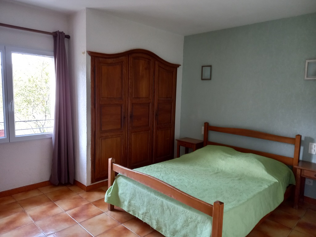 DOMAINE DE PELISSOLS CHAMBRE MUGUET
