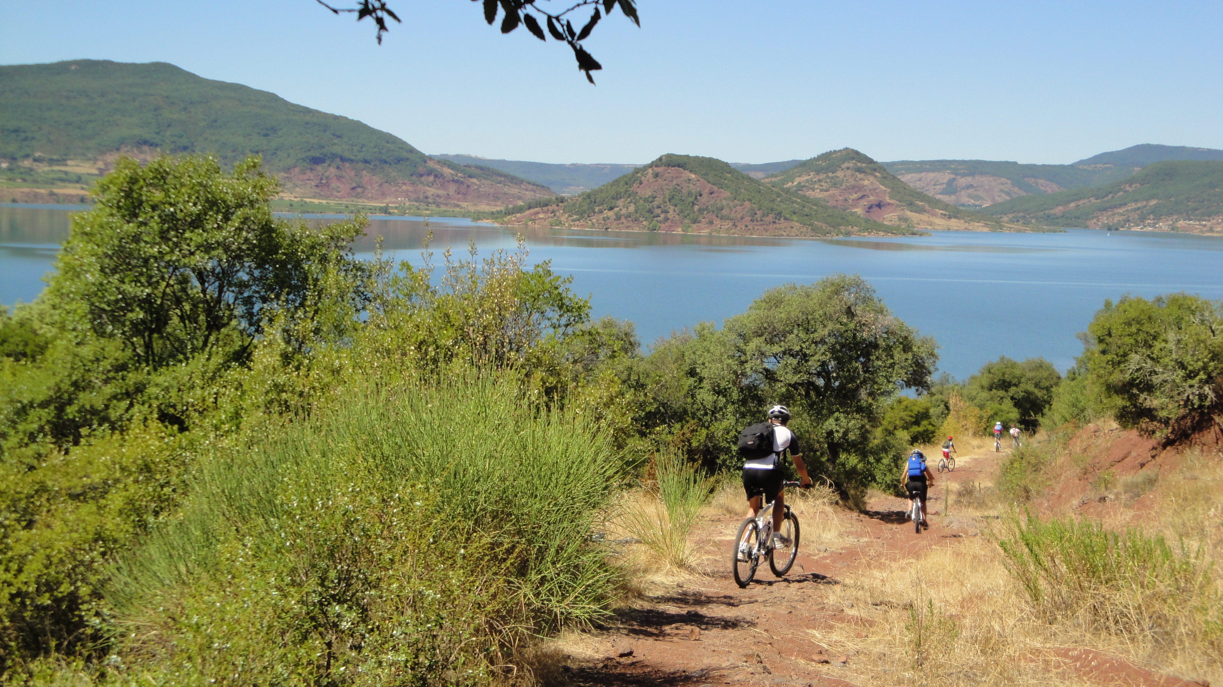 OZONE VTT CYCLES - ACCUEIL LAC DU SALAGOU — photo 3