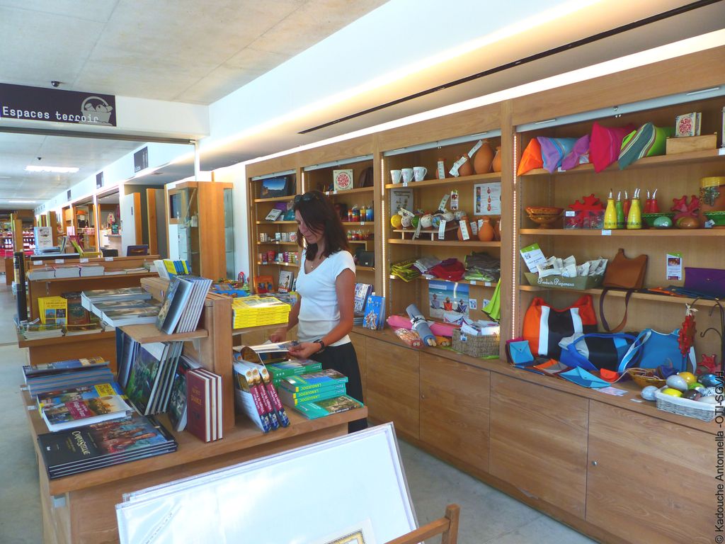 BOUTIQUE CULTURELLE DE LA MAISON DU GRAND SITE