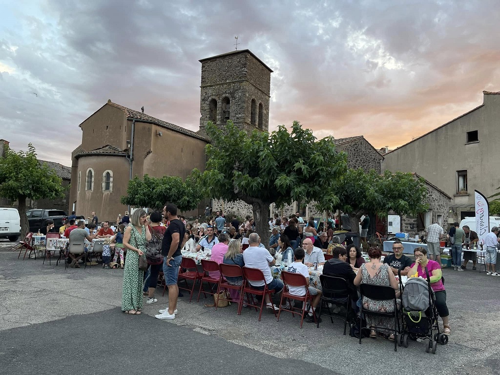 MAIRIE DE CARLENCAS