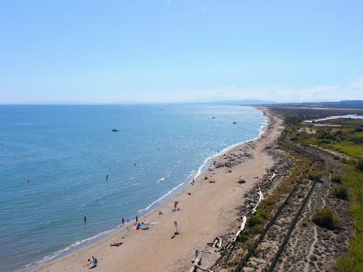 PLAGE DES CABANES
