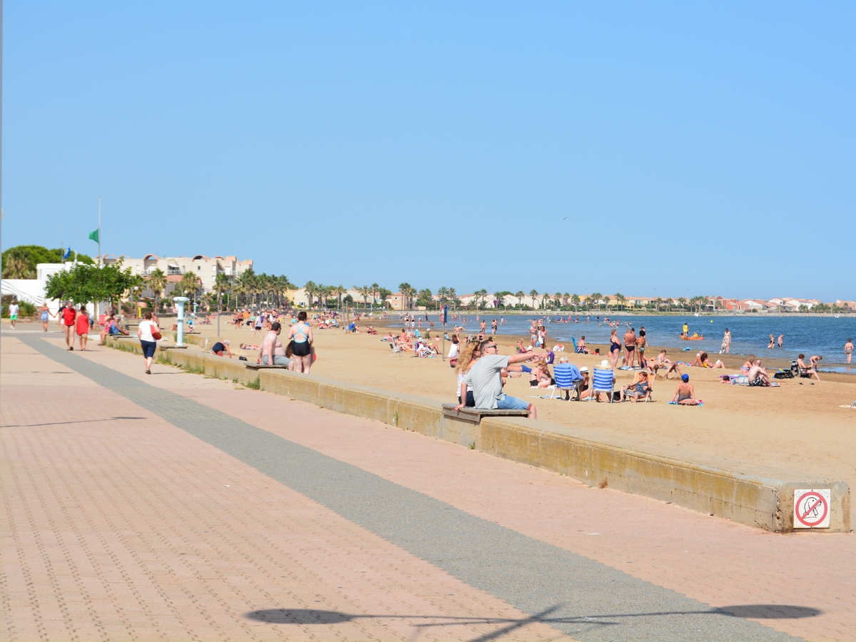 PLAGE DU GRAZEL - POSTE DE SECOURS N°6