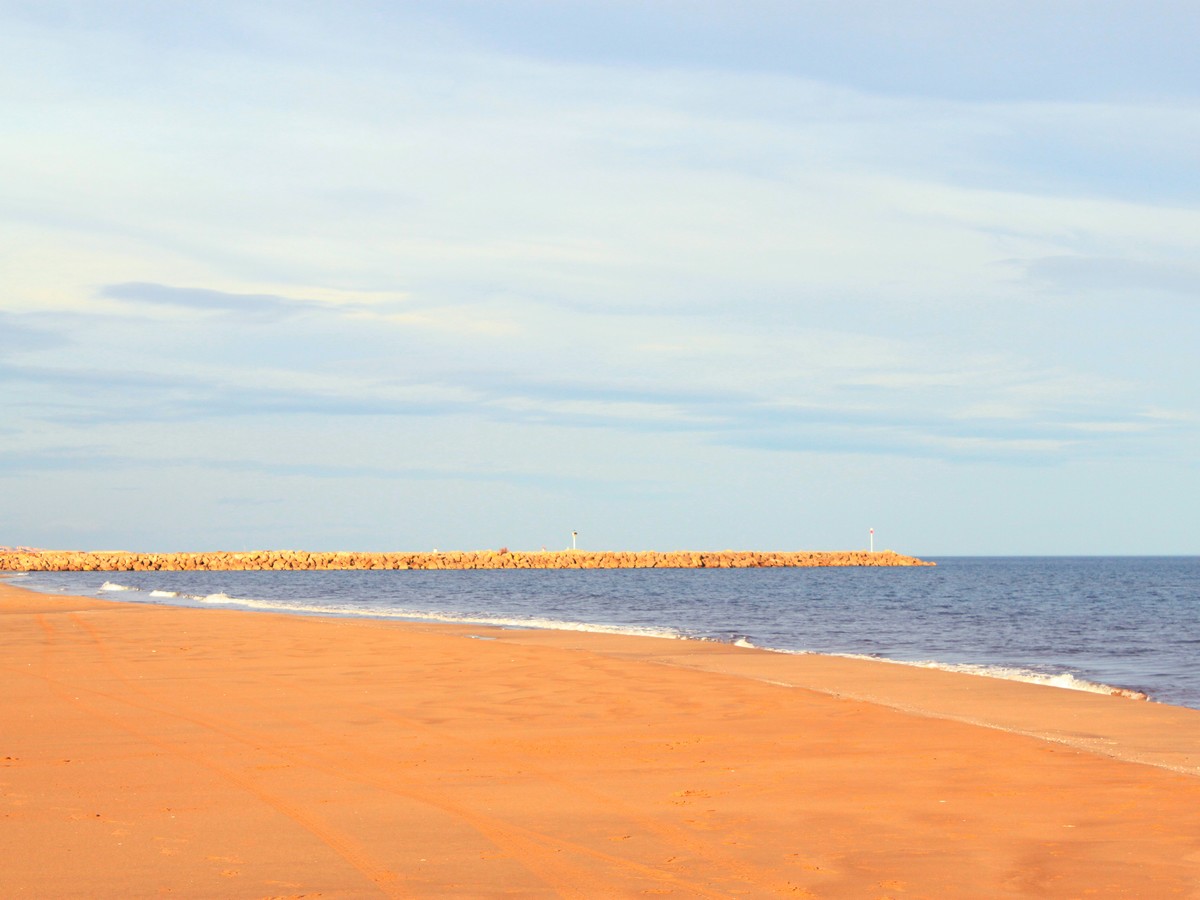 PLAGE DES SALINS - VIEILLE NOUVELLE - POSTE DE SECOURS N°7