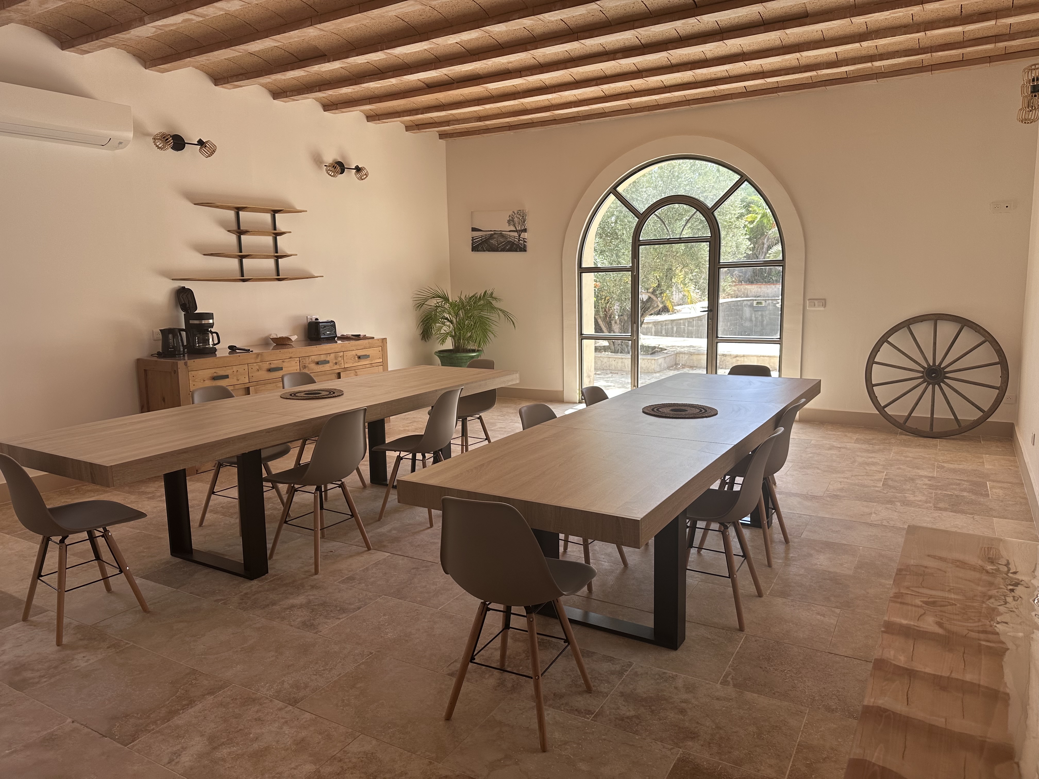 SALLE LES GARRIGUES