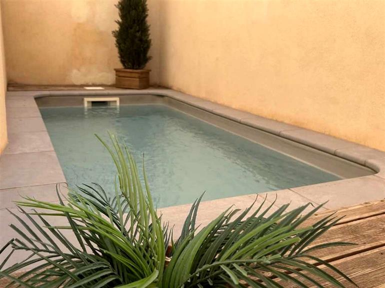 TRIVALA PISCINE