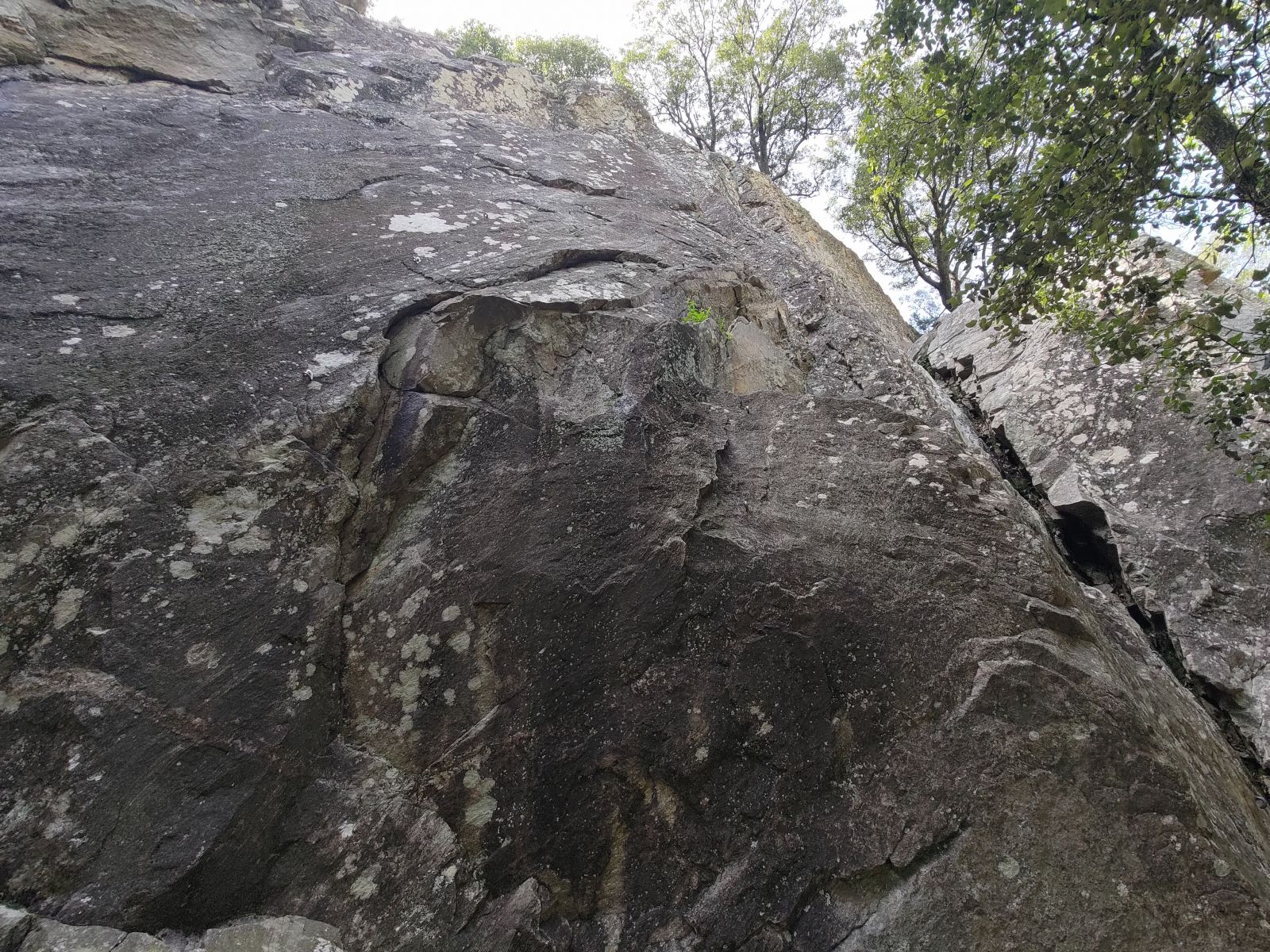 SITE D'ESCALADE ECOLE DE LA TÊTE DE BRAQUE, Mons - photo 4