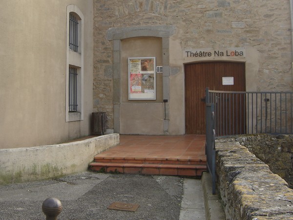 THÉÂTRE NA LOBA