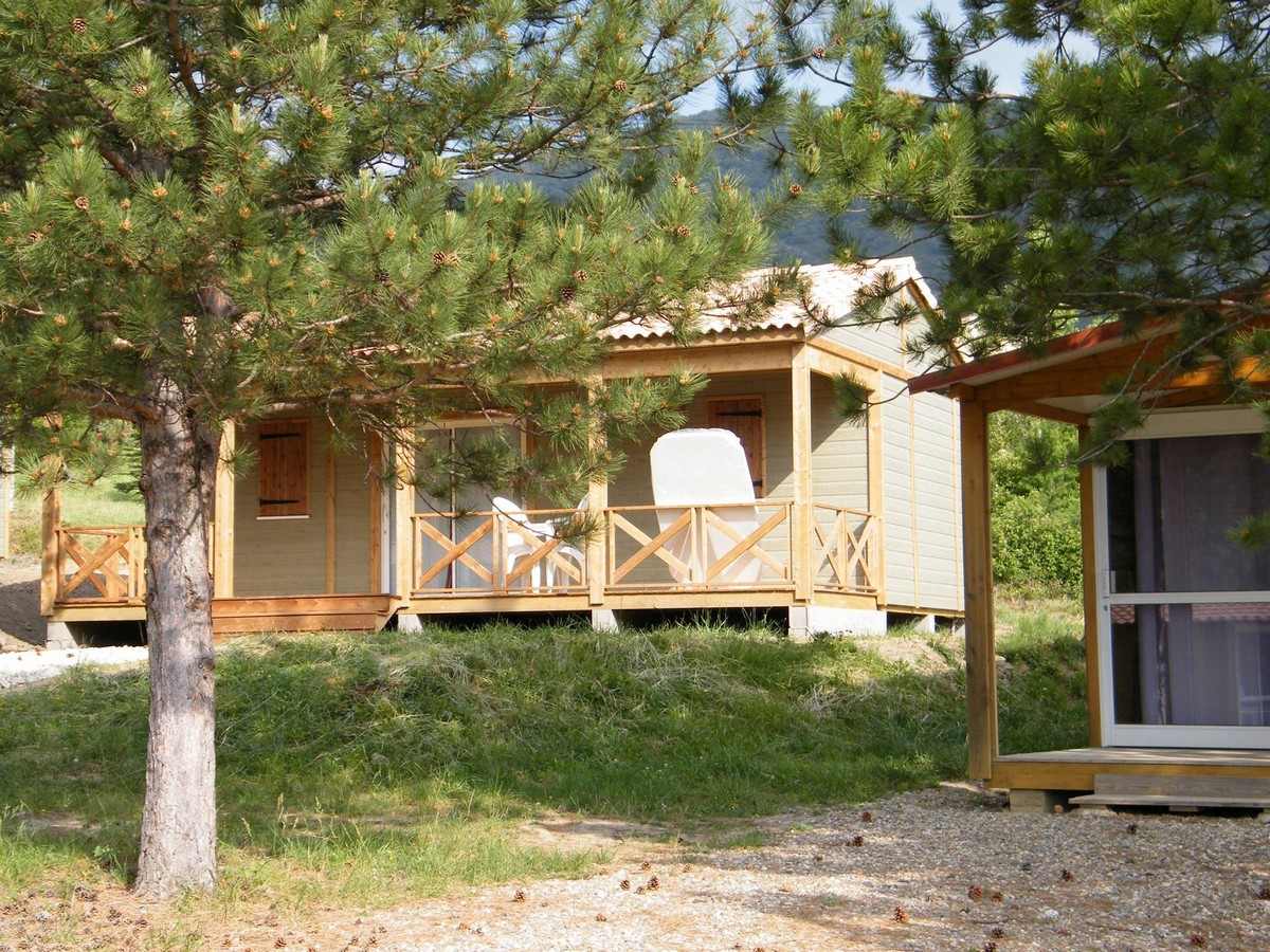 CAMPING MUNICIPAL LA SAPINETTE