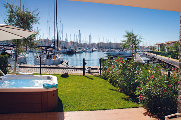 Résidence L'Île Saint Martin au Cap d'Agde - Jacuzzi