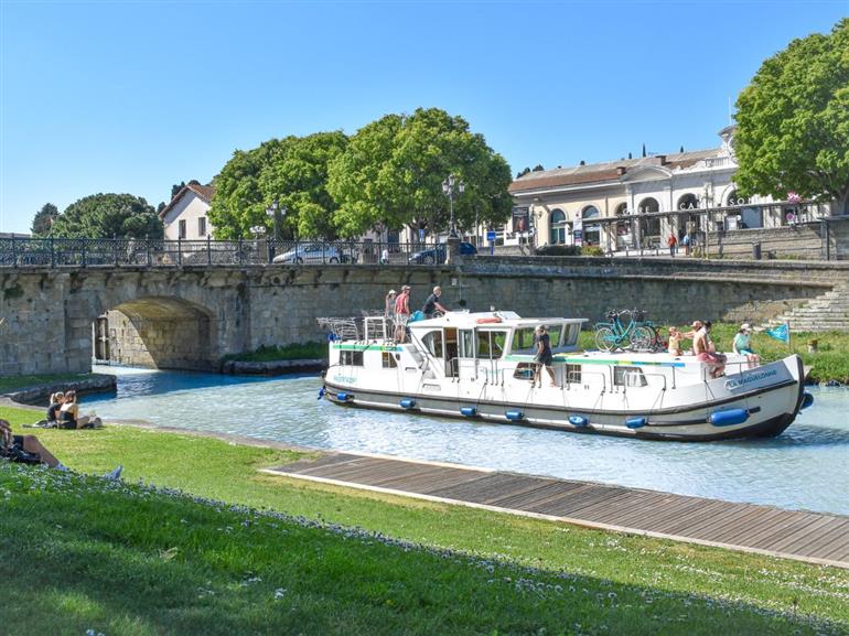 capitainerie - 1