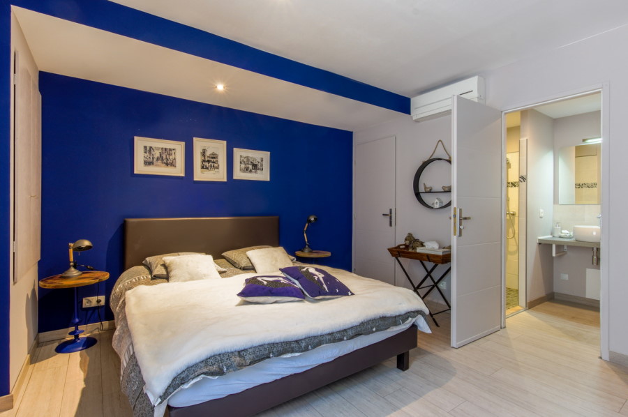 LE CLOS DE LA COLOMBE - CÔTÉ VILLAGE