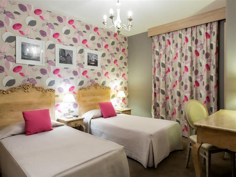 HOTEL L'ARAGON