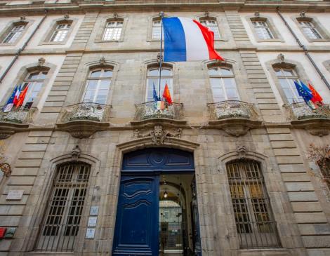 HOTEL DE ROLLAND