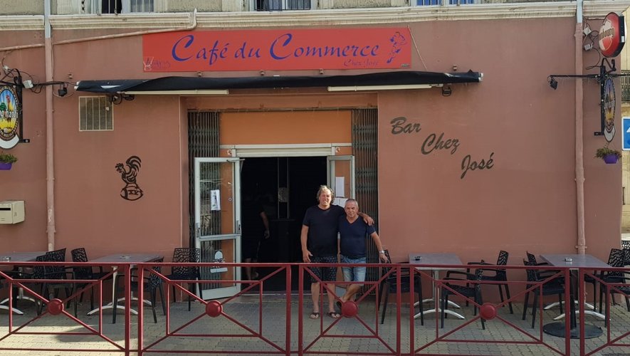 CAFÉ DU COMMERCE CHEZ POPOL