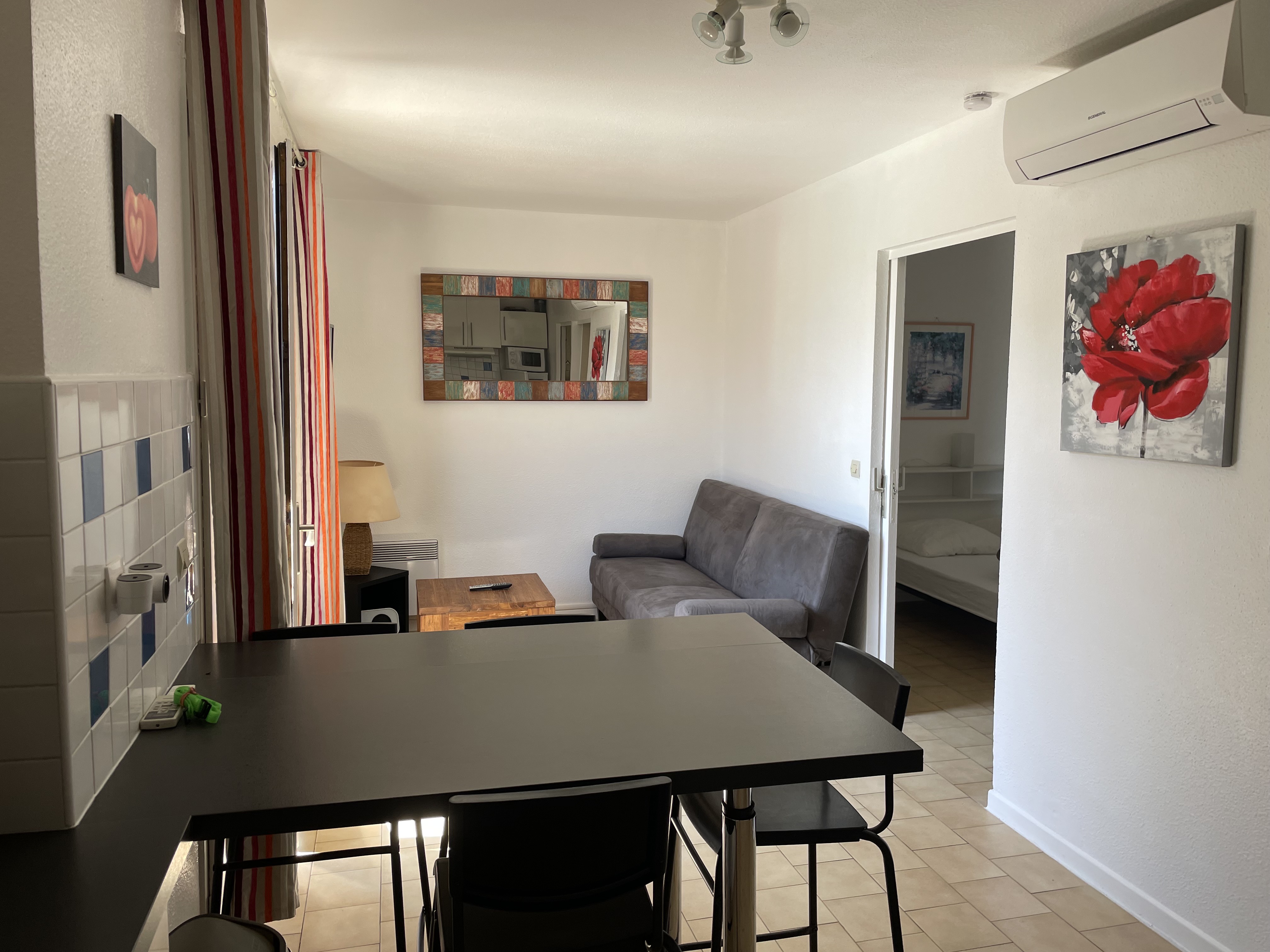 MAISON DE PLAGE-MERLOT