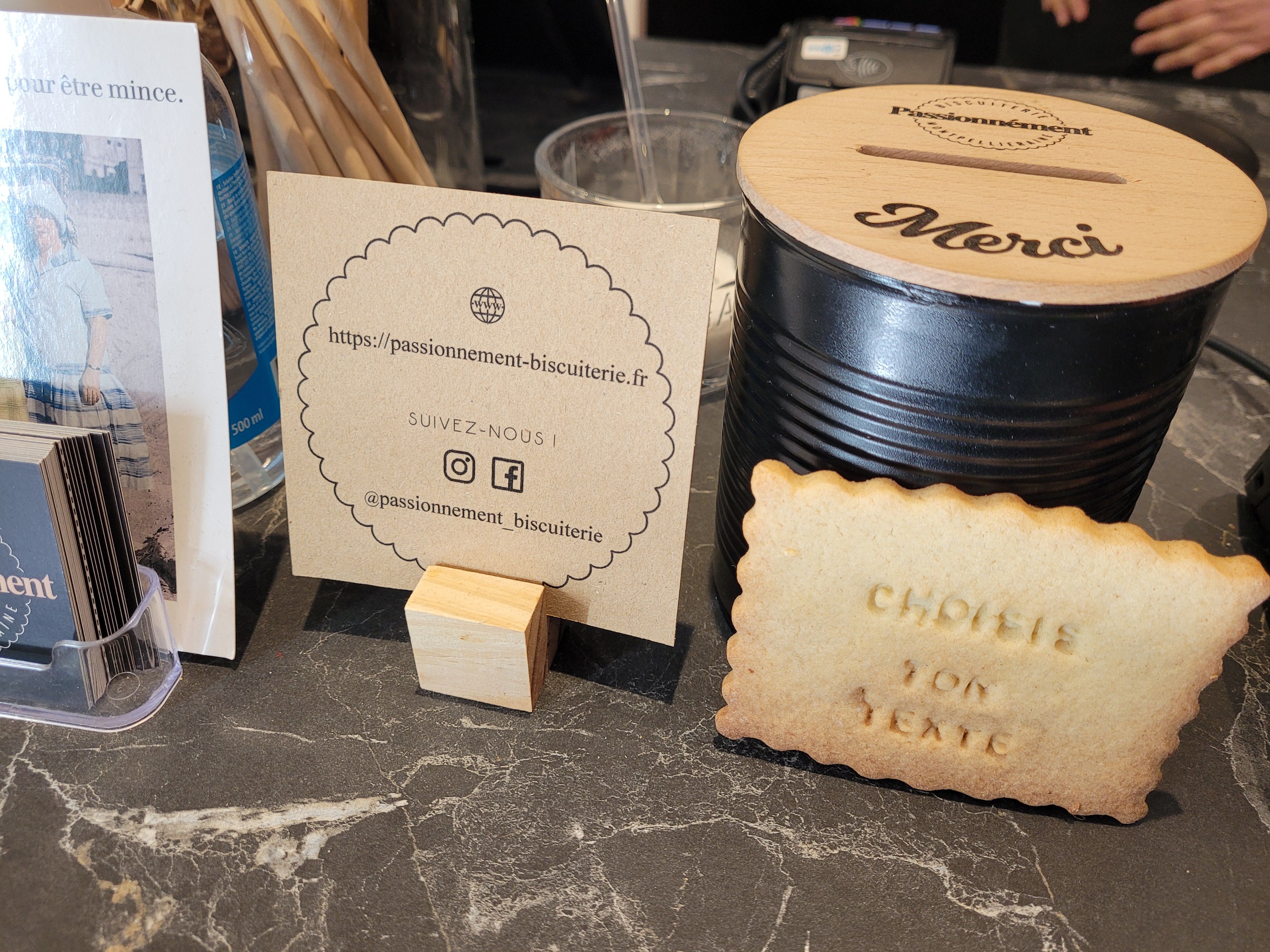 PASSIONNEMENT BISCUITERIE, Montpellier - photo 2