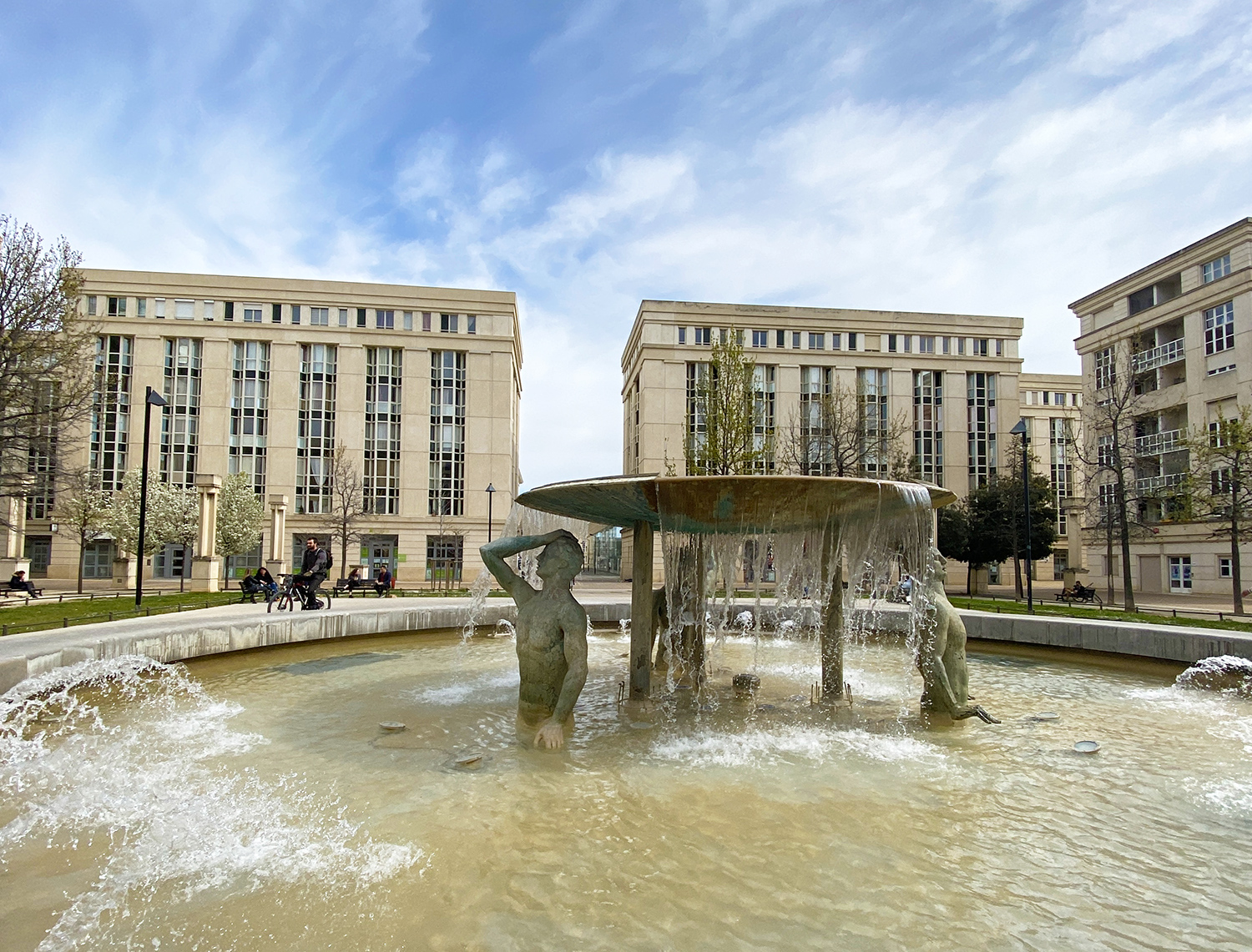 PLACE DE THESSALIE (Montpellier) | Montpellier Tourism