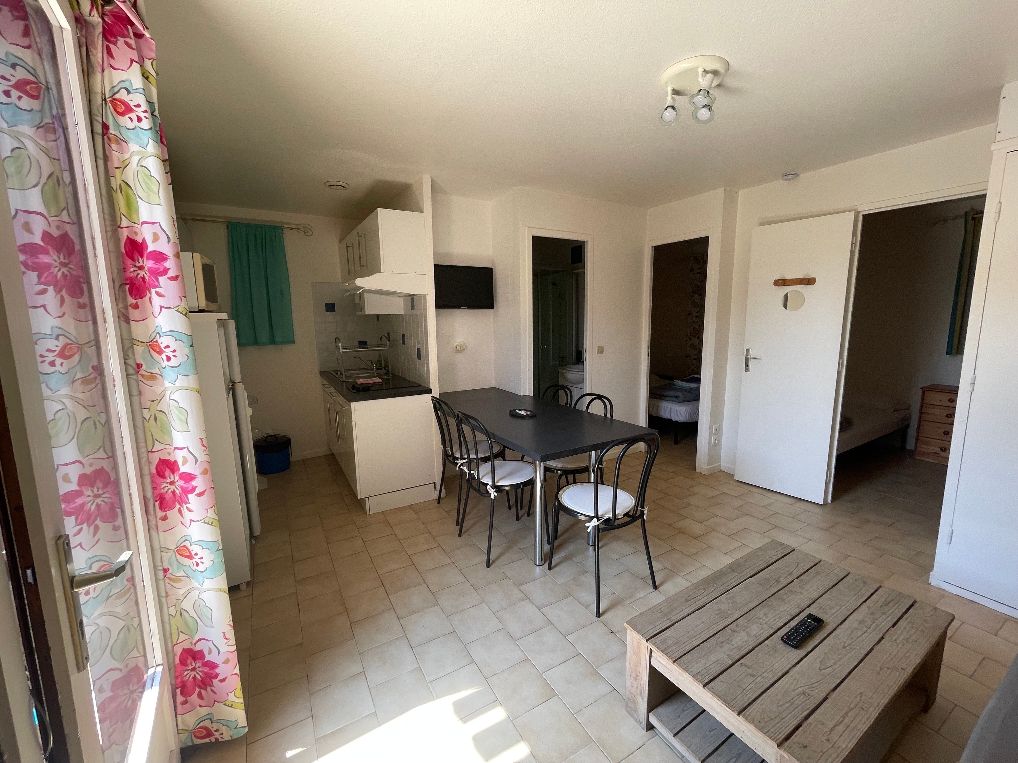 MAISON DE PLAGE -MUSCAT