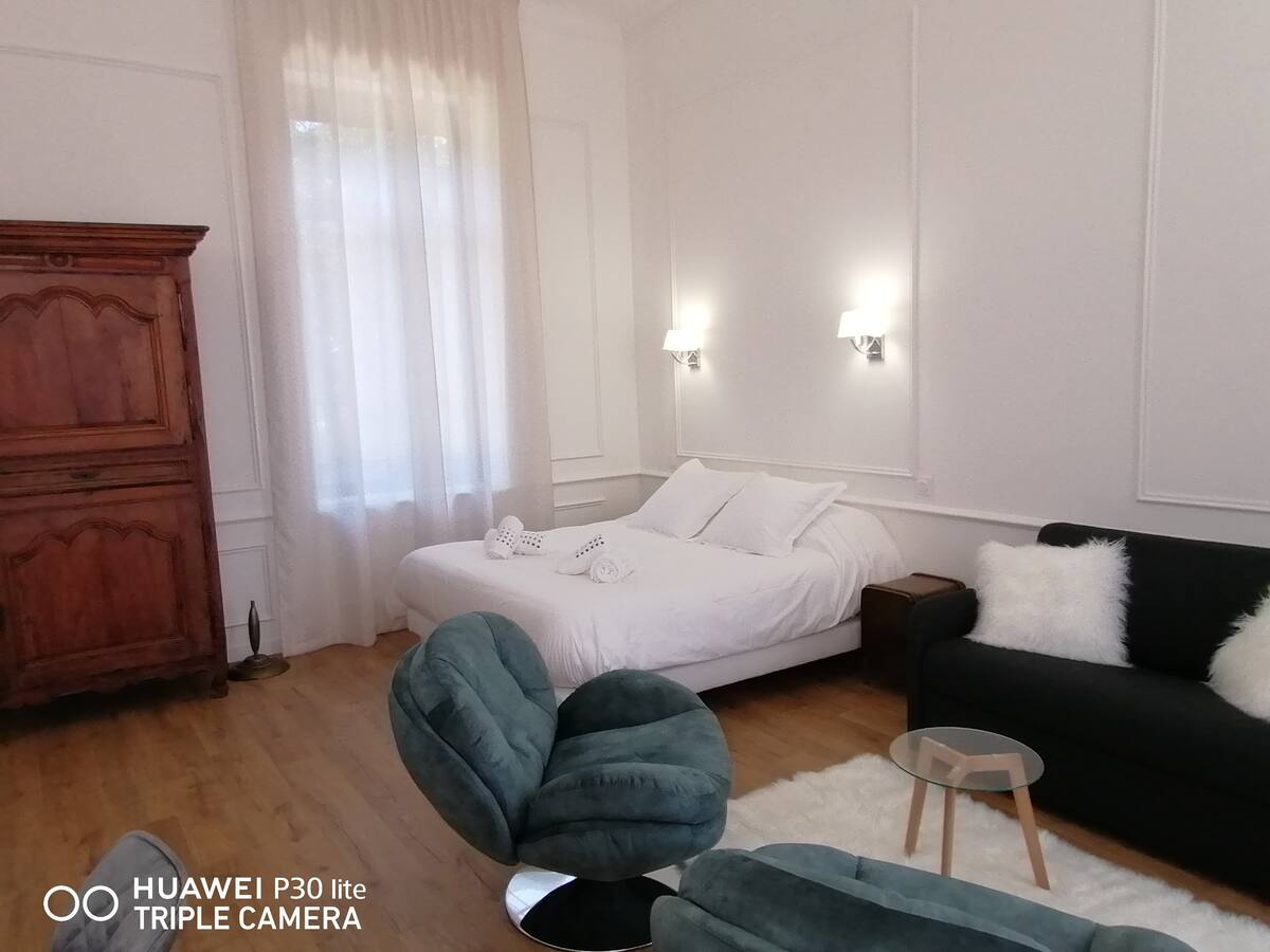 CHÂTEAU LA VIDALLE - LA ROMANTIQUE