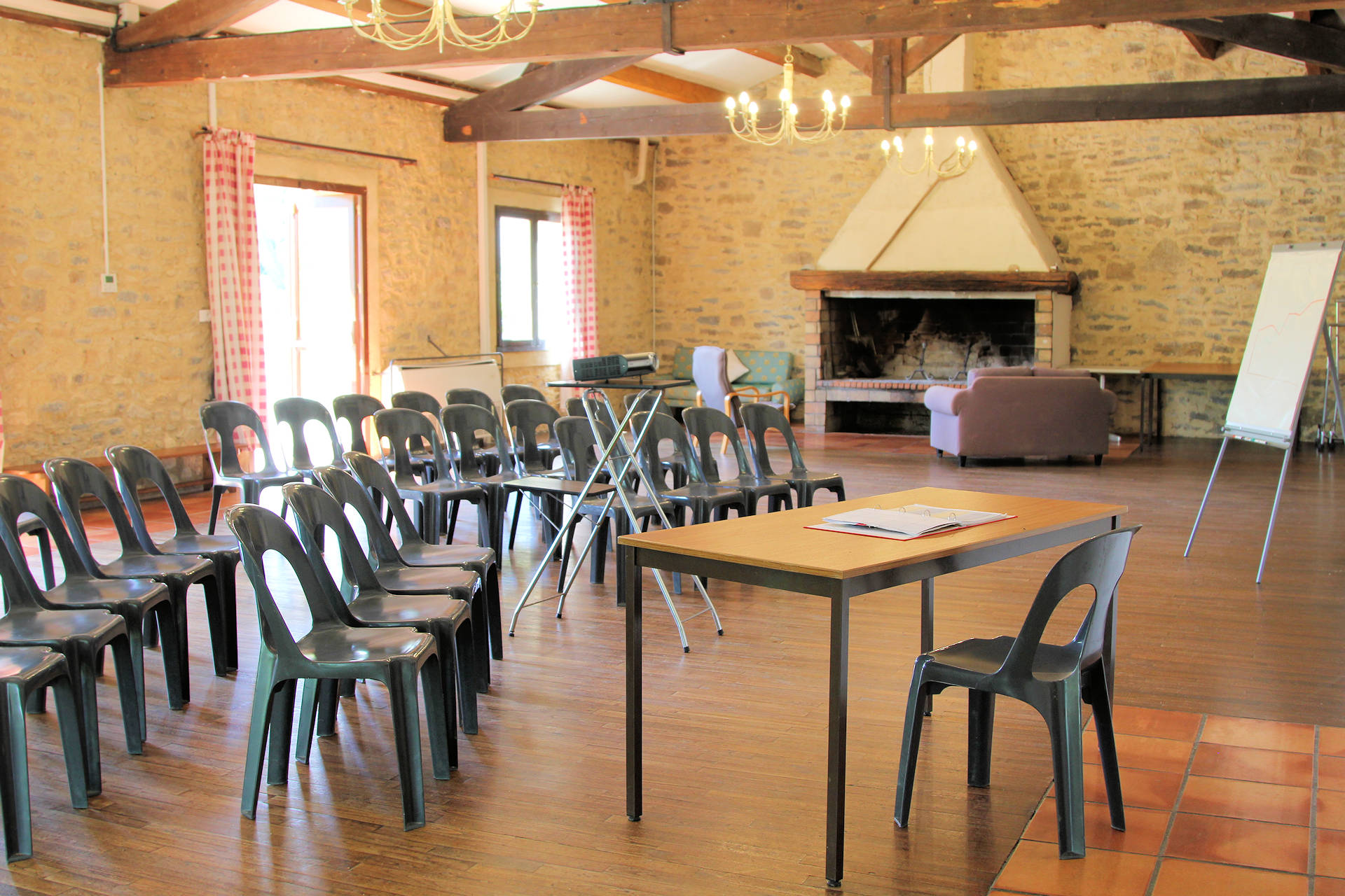 AUBERGE DU CÈDRE - SALLE DE RÉCEPTION - photo 4